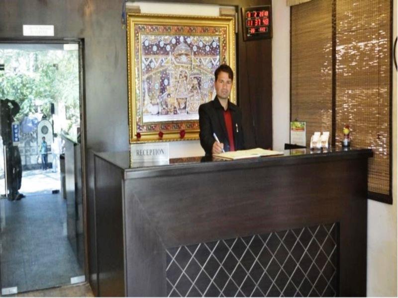 Hotel Miraya Jaipur Buitenkant foto