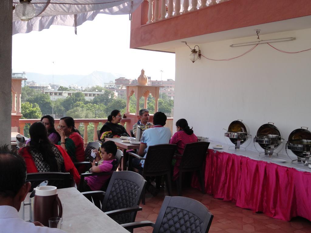 Hotel Miraya Jaipur Buitenkant foto
