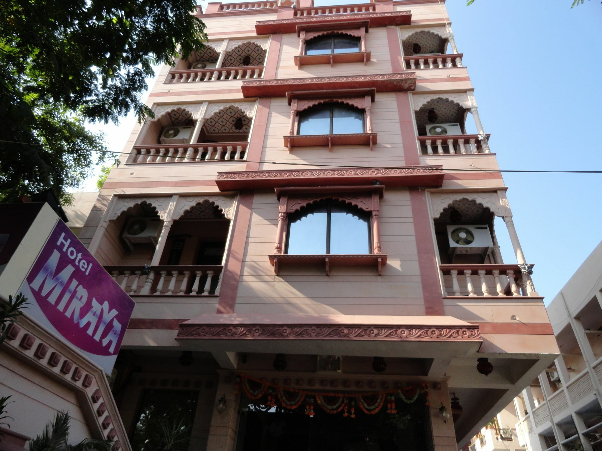 Hotel Miraya Jaipur Buitenkant foto
